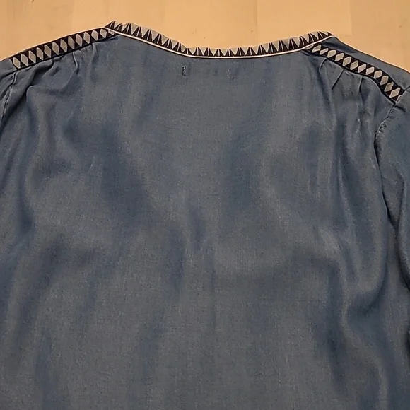 LIKE NEW Y2K Kenneth Cole Reaction Denim Look with Western Trim Mini Dress/Tunic - Picture 11 of 13